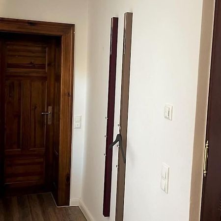 Verwunsches Haus Mit Parkplatz In Bester Lage 마르클리베르크 외부 사진