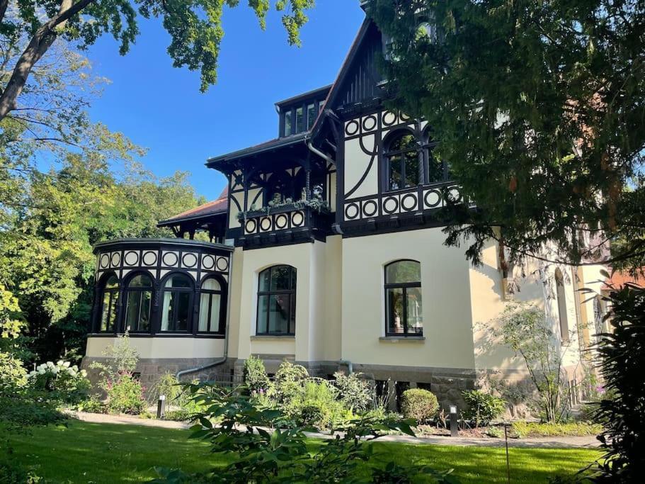 Verwunsches Haus Mit Parkplatz In Bester Lage 마르클리베르크 외부 사진